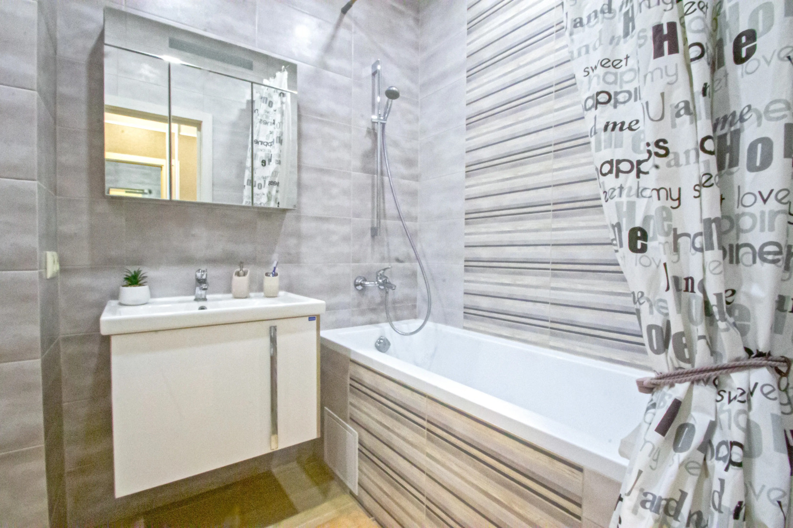 Квартира в ЖК Фамилия Kravc Group