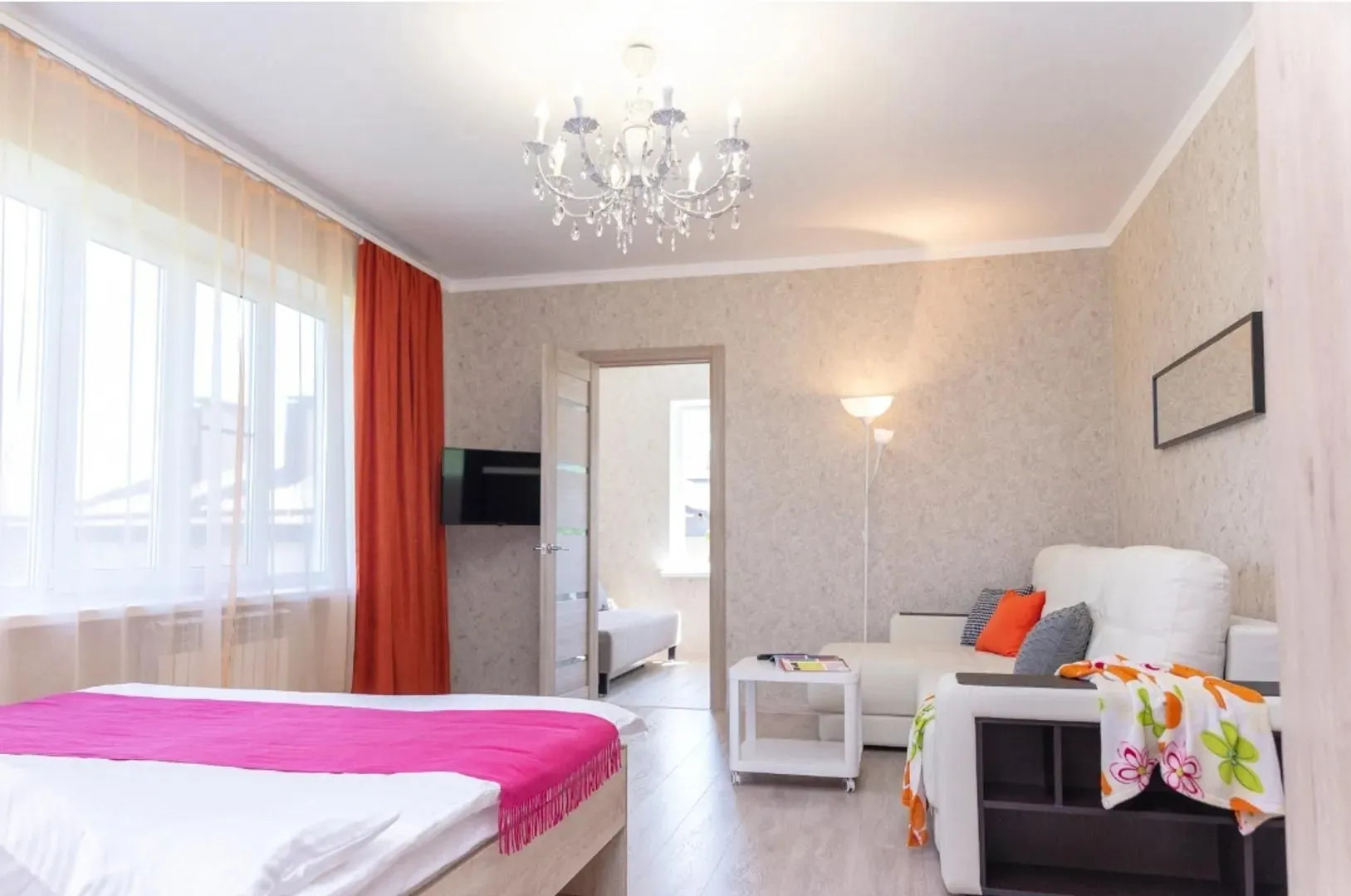 Апартаменты Центр с видом на Бештау и Машук