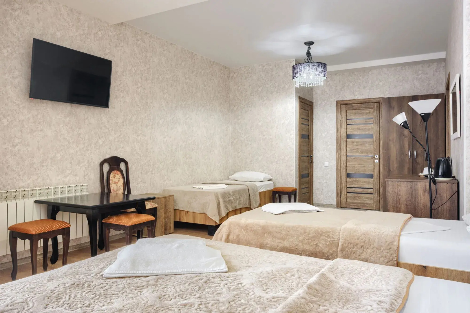 Отель Наири