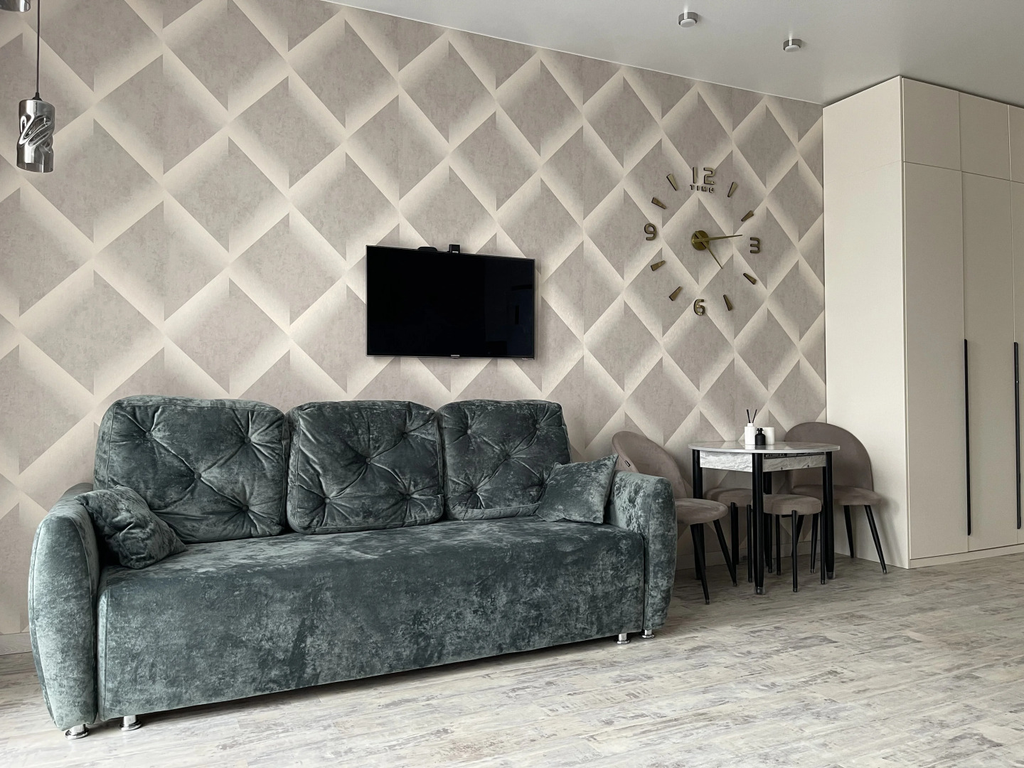 Квартира Ясный берег 12