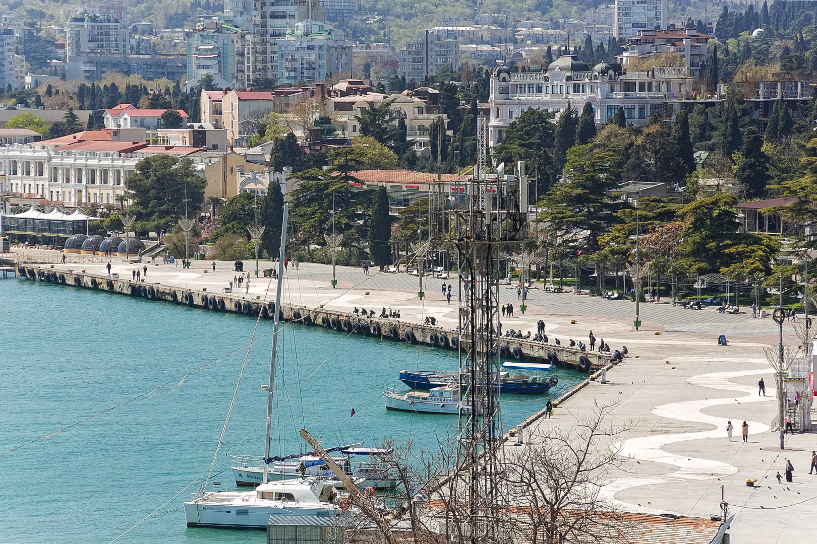 Апартаменты Yalta Plaza