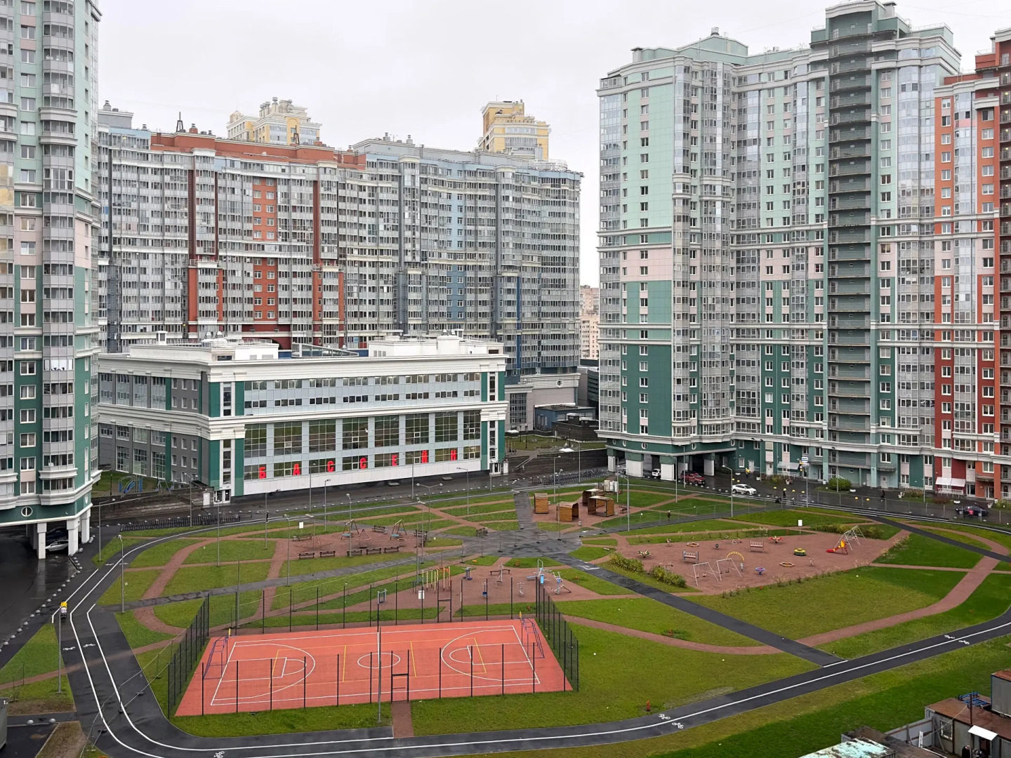 Апартаменты Aristocrat от Apartments & Stories