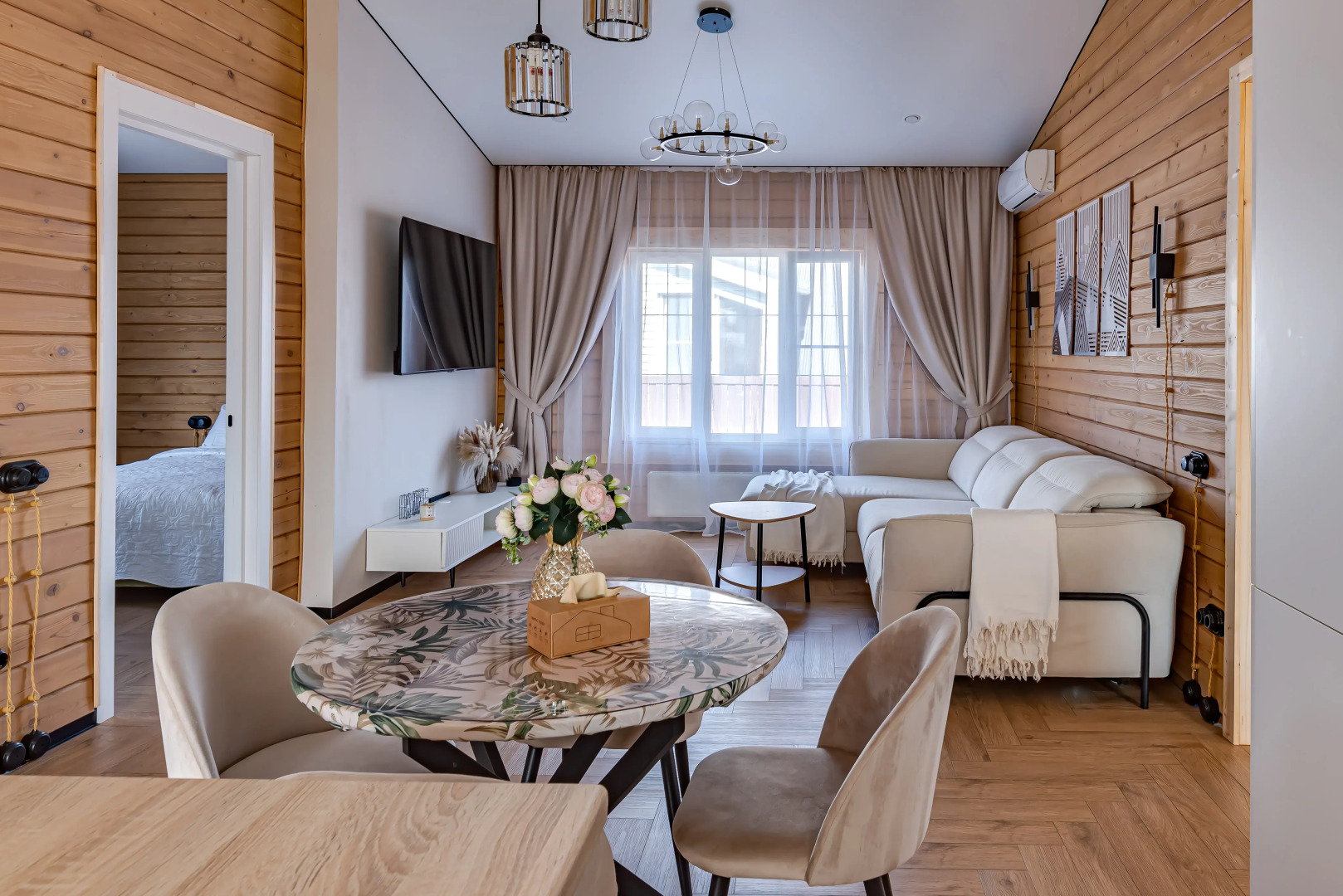 Частный Дом Просторный от Sheluha House