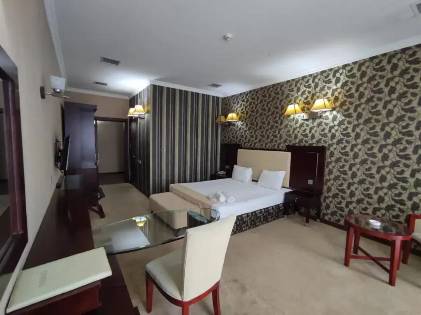 Отель Emerald Baku