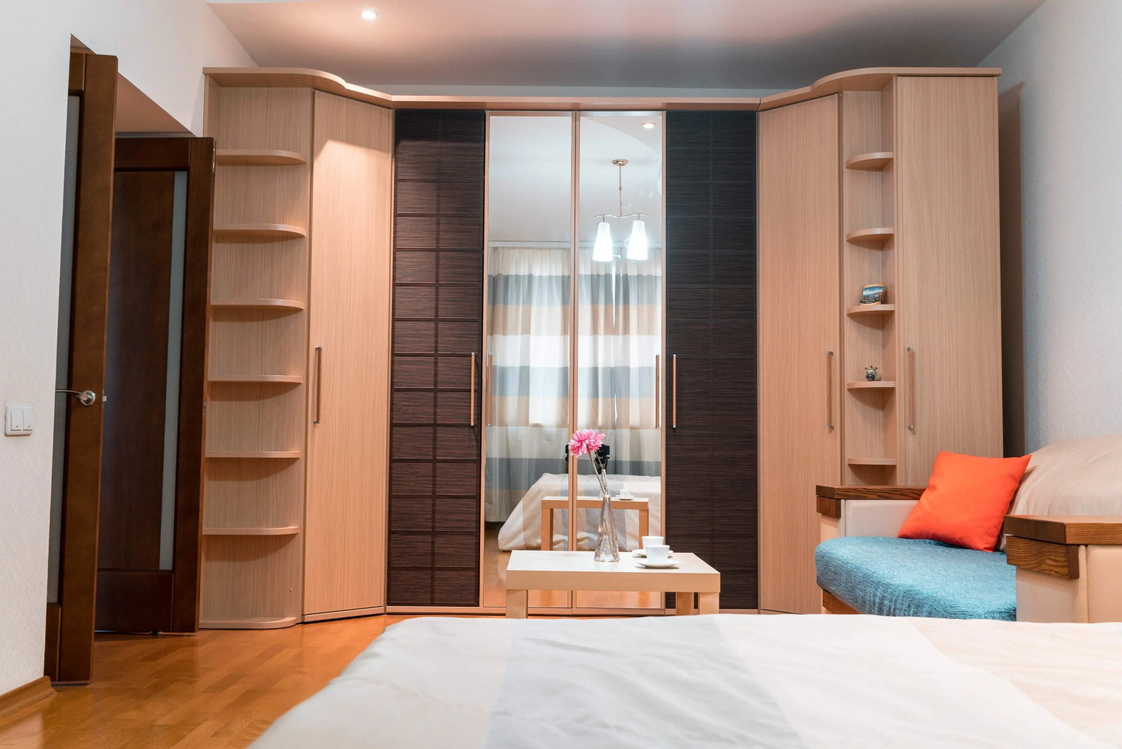 Апартаменты на Новомостовой 8