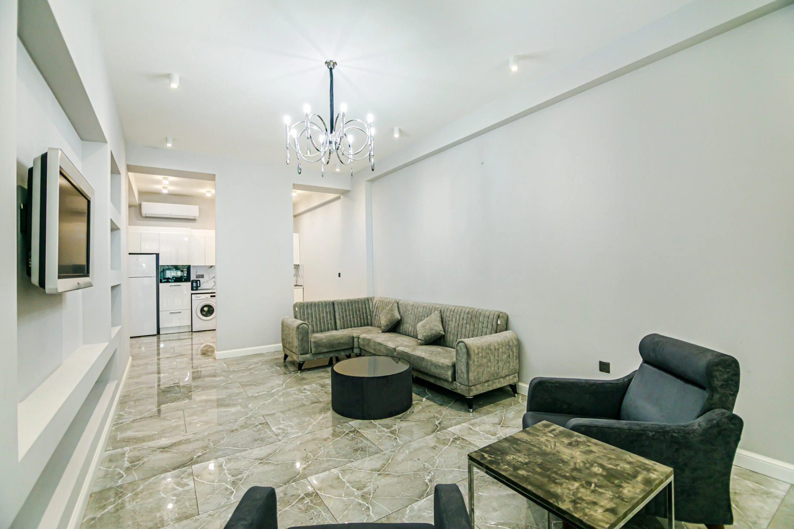 Апартаменты Luxury Apartment Sahil Residence