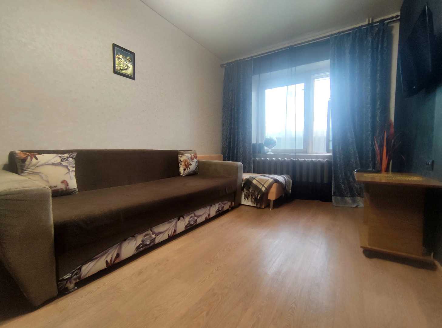 Квартира Рядом с Торговыми Центрами и Цгб