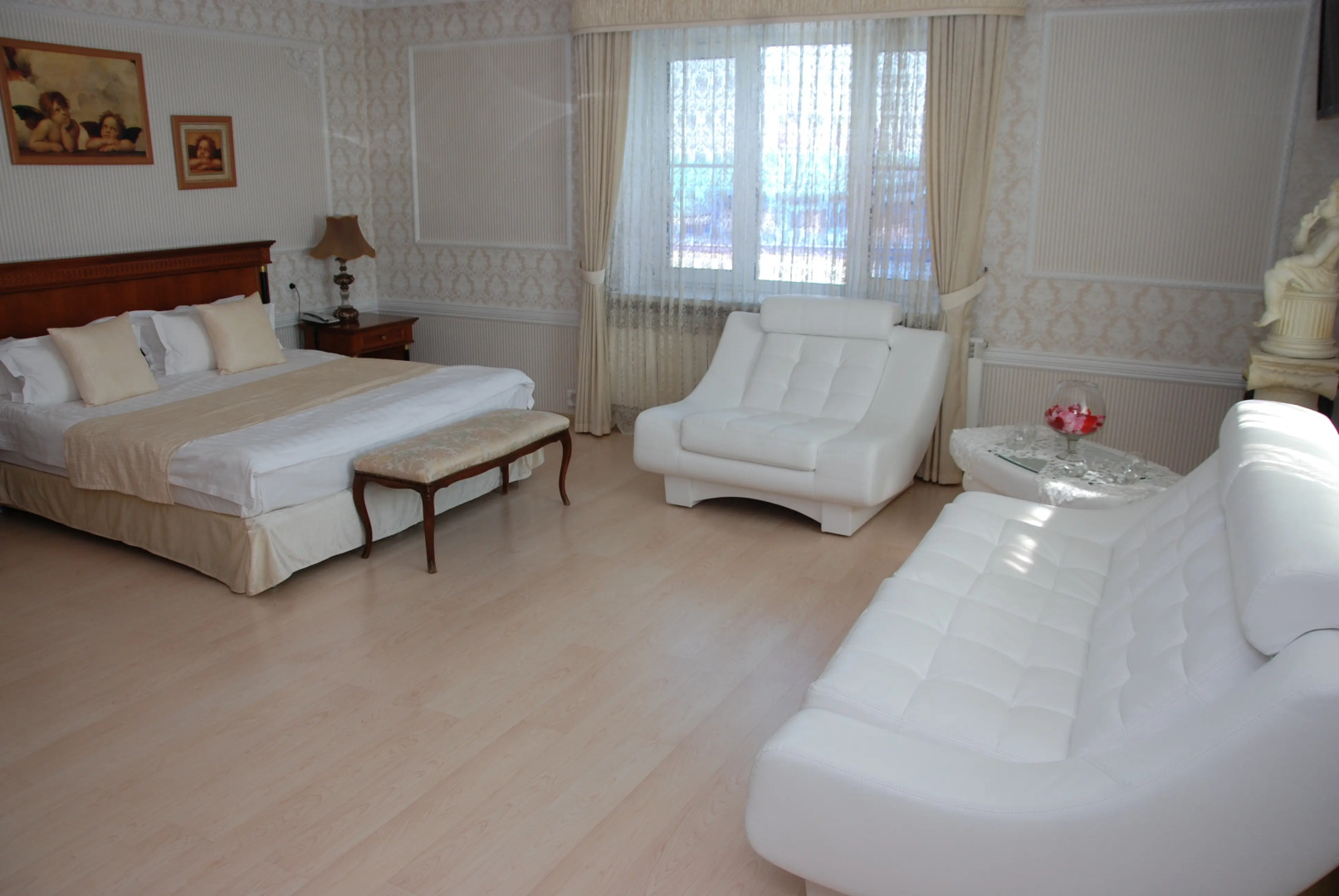 Отель Моцарт