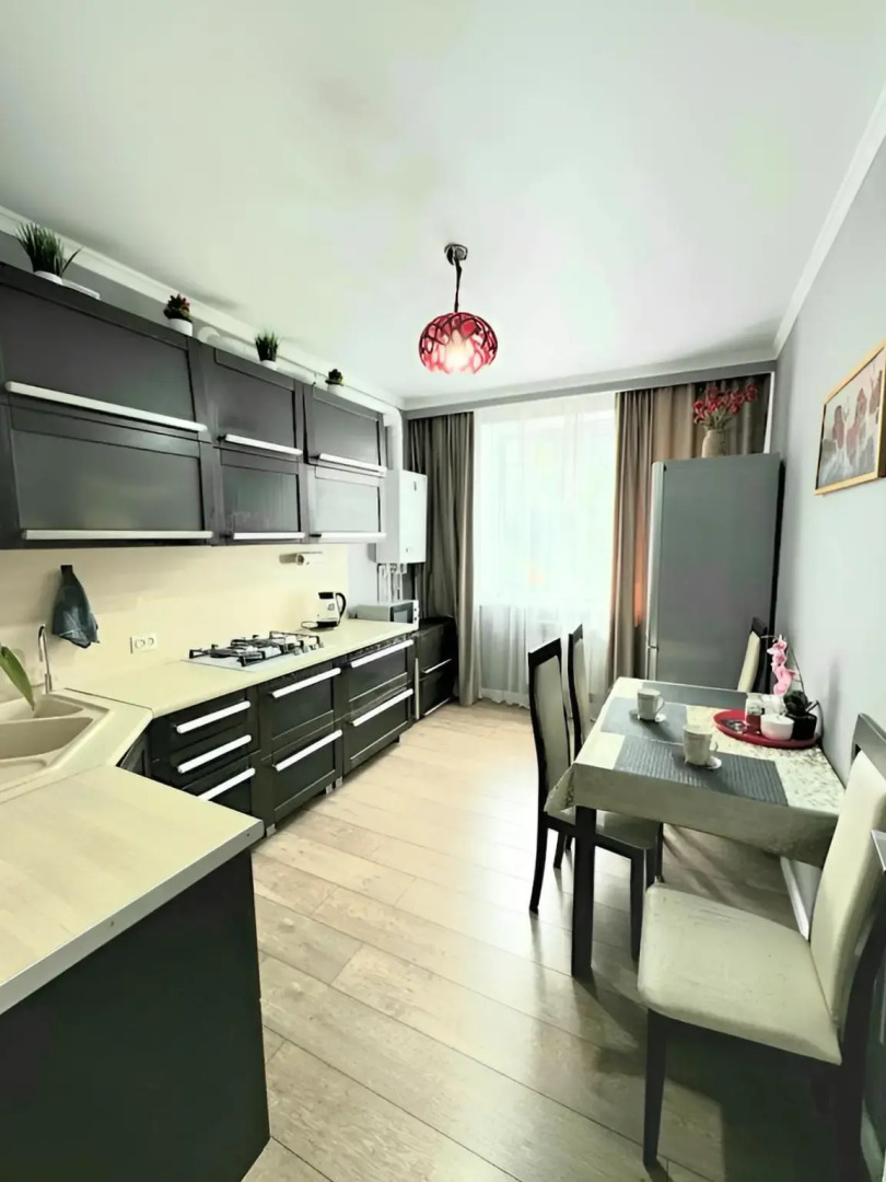 Квартира Просторная двухкомнатная