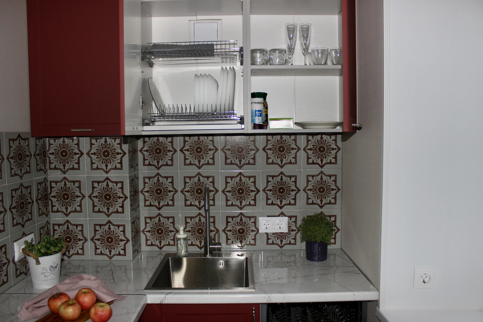 Апартаменты Red Литературная Атмосфера