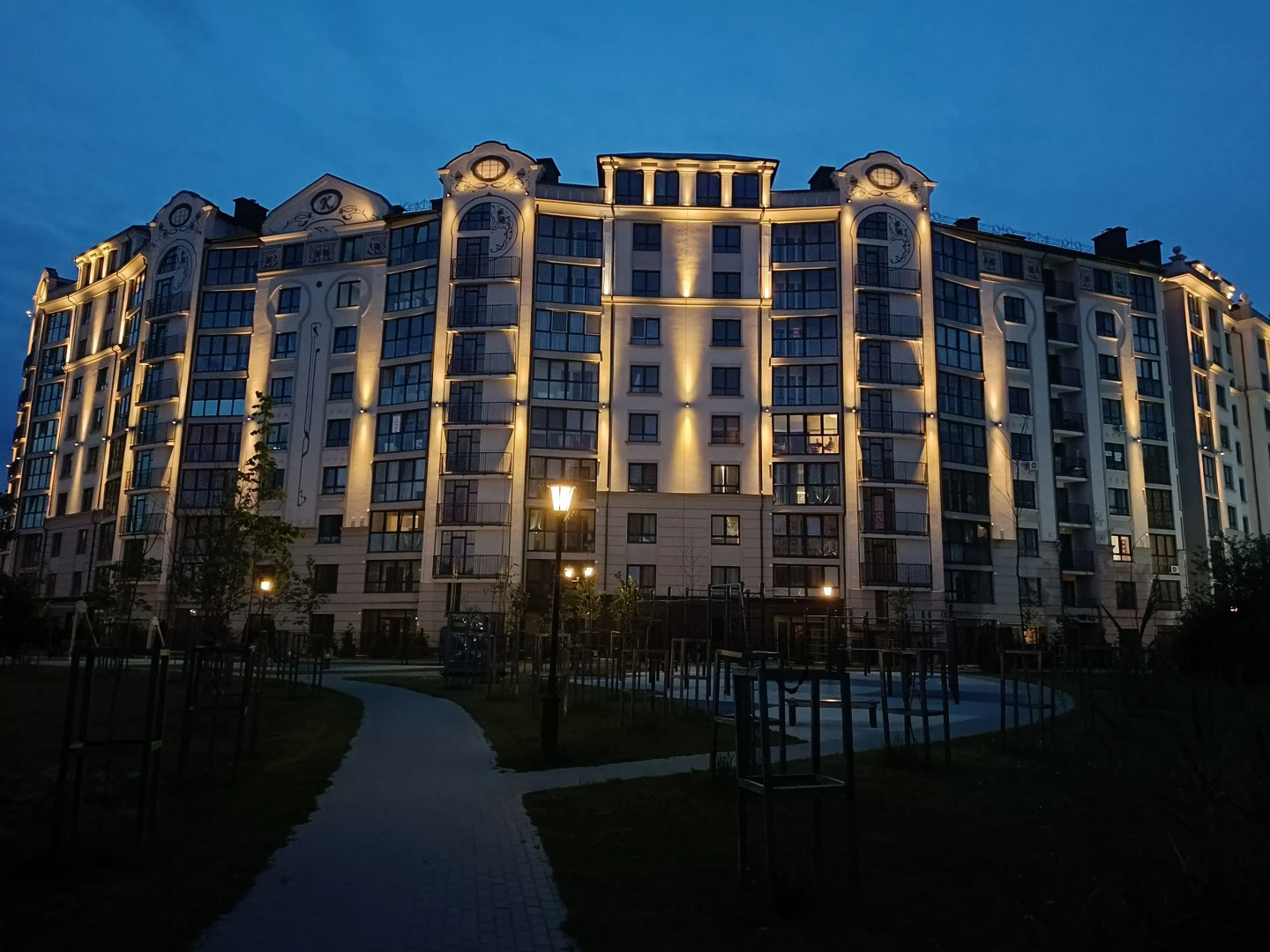 Квартира с видом на озеро