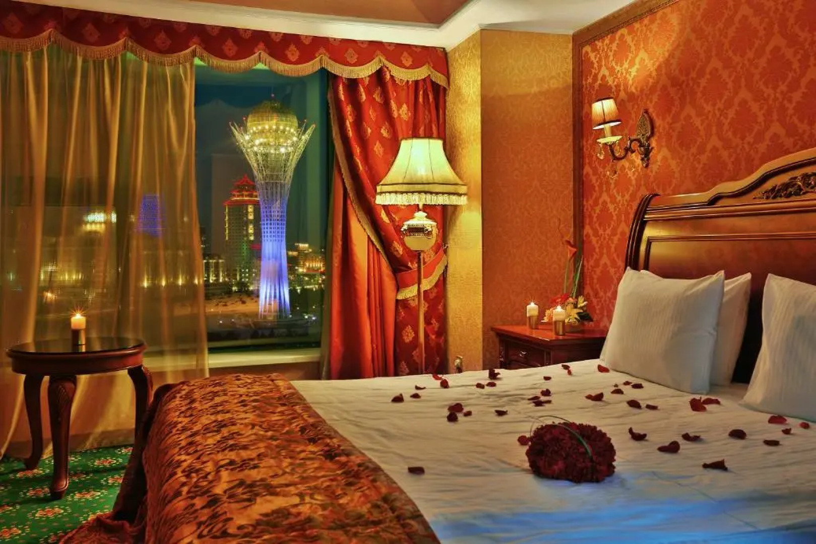 Отель и бизнес-центр Diplomat