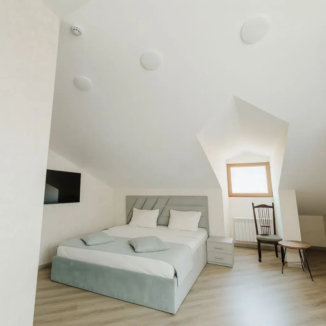 Отель Royal Renaissance