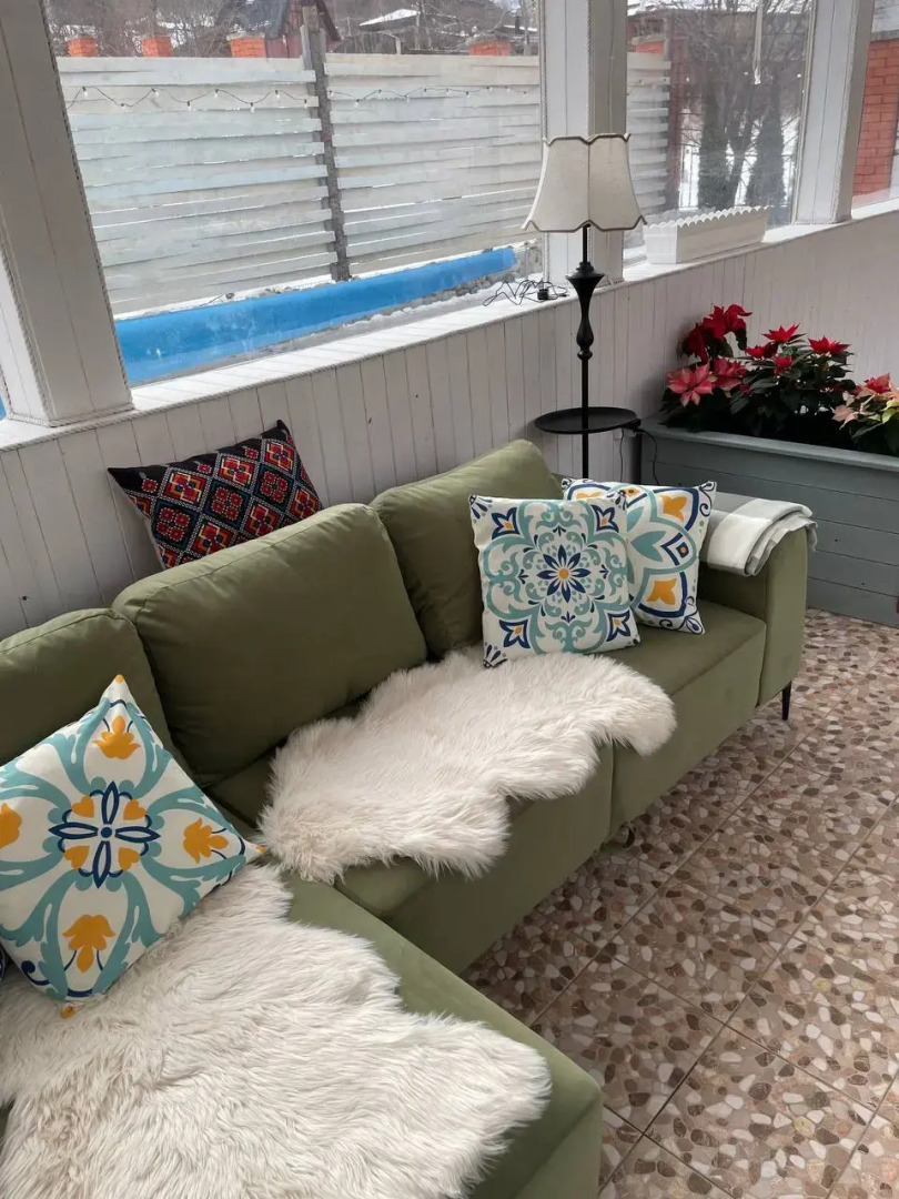 Частный дом с Бассейном у Леса