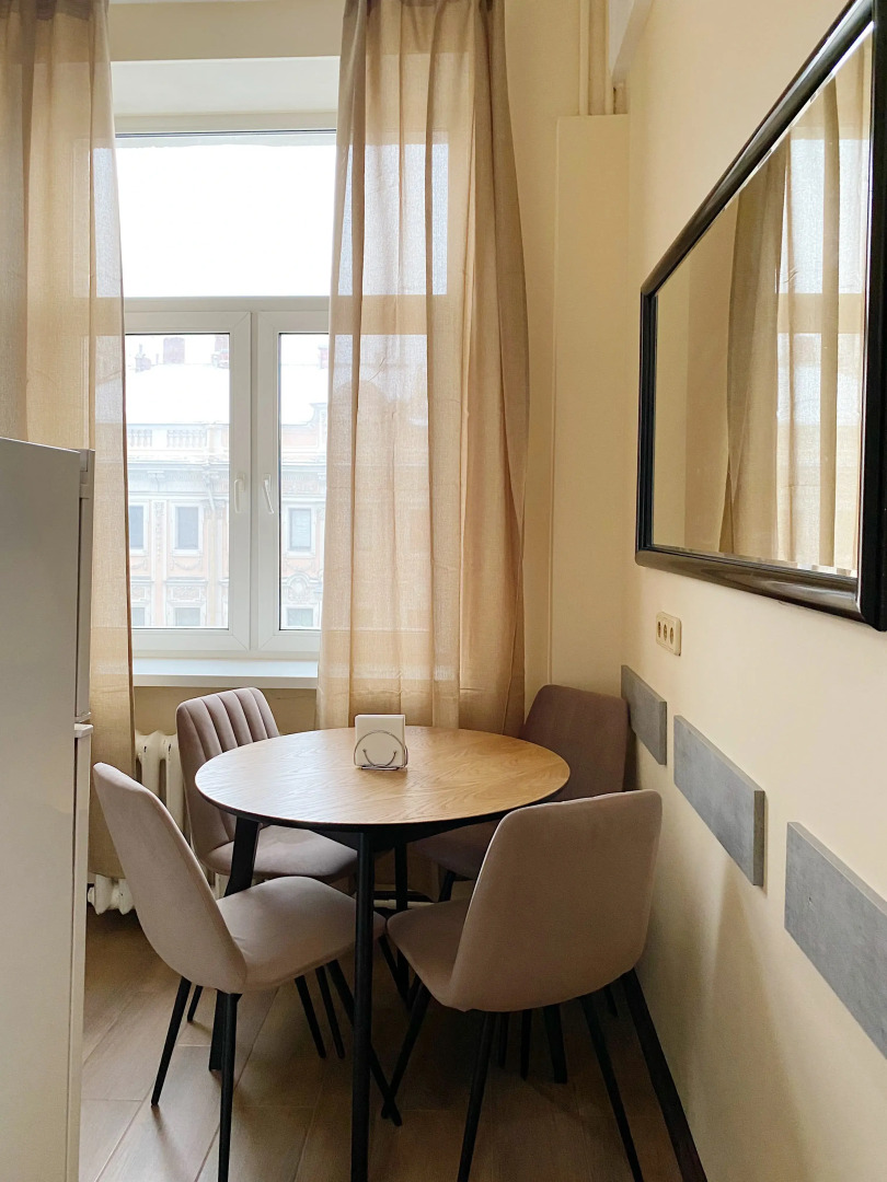 Апартаменты у Пушкинской и видом на Тверскую улицу