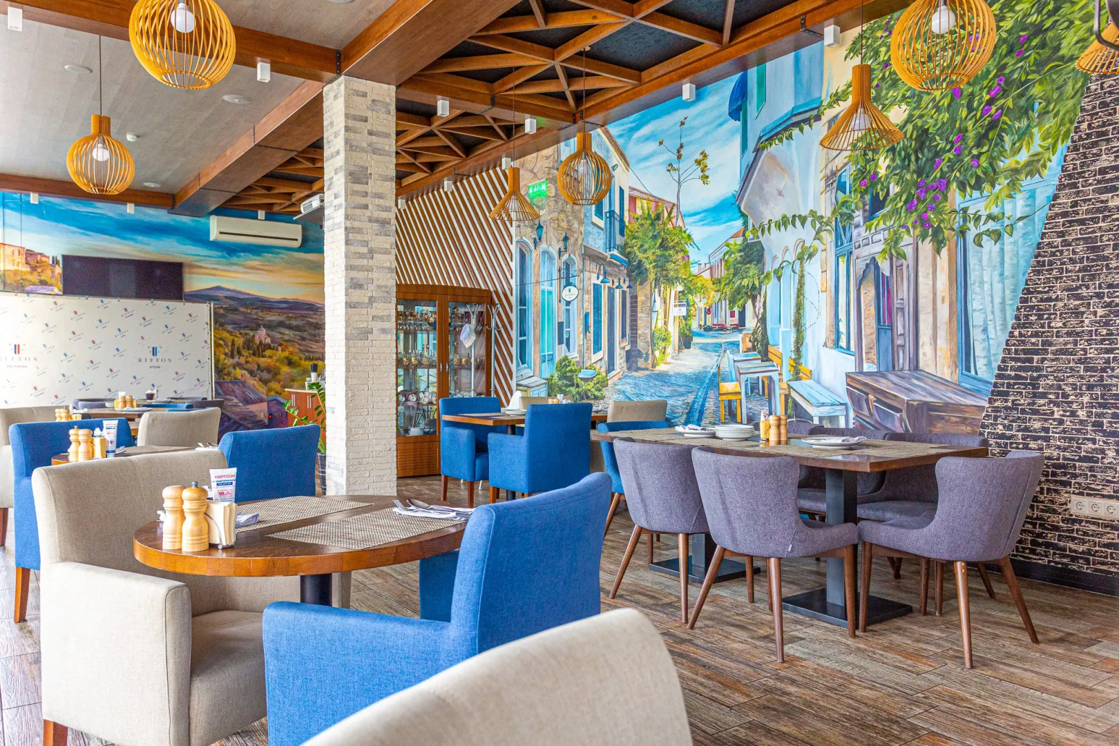 Отель Городская гостиница Риффос