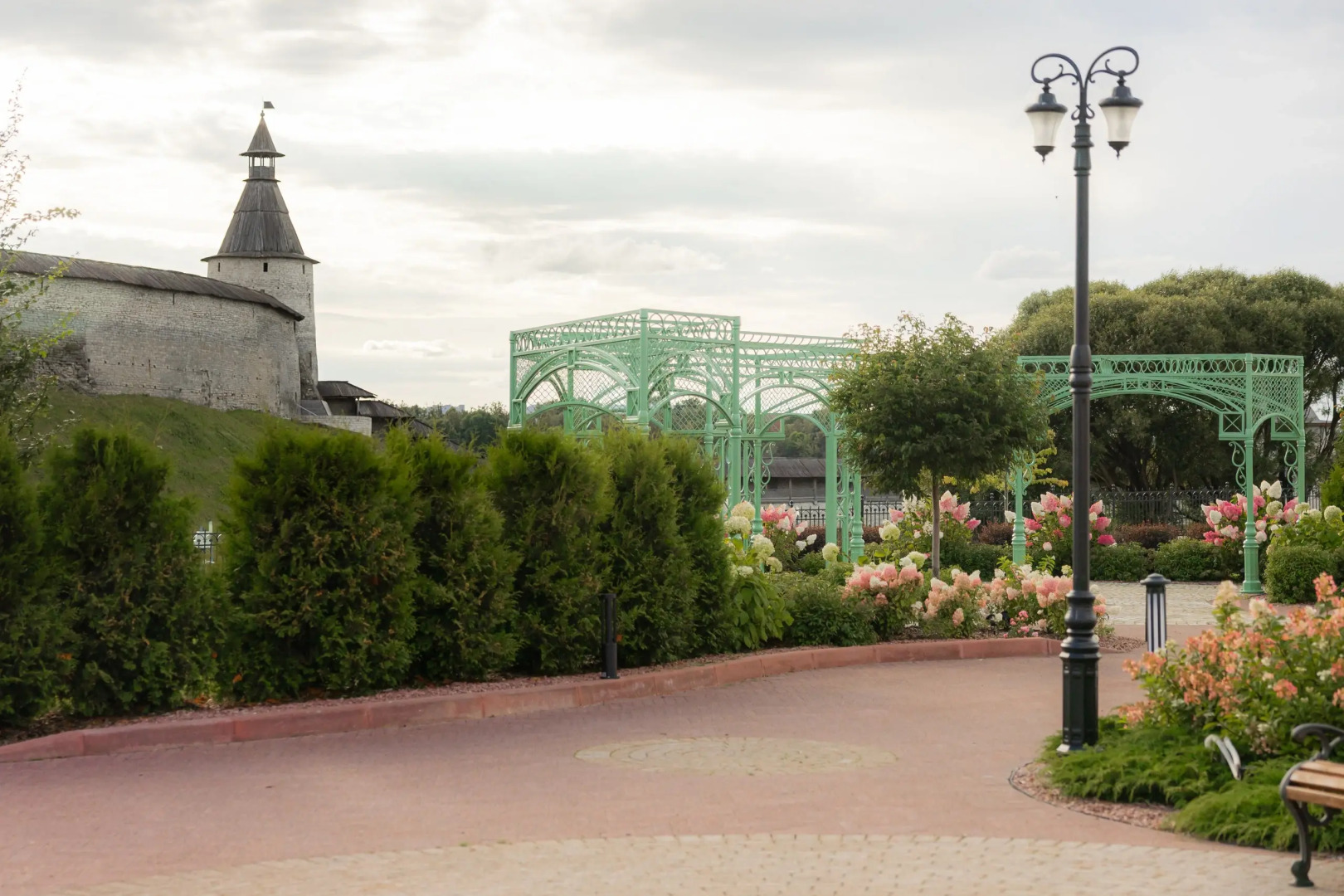 Отель Генрих