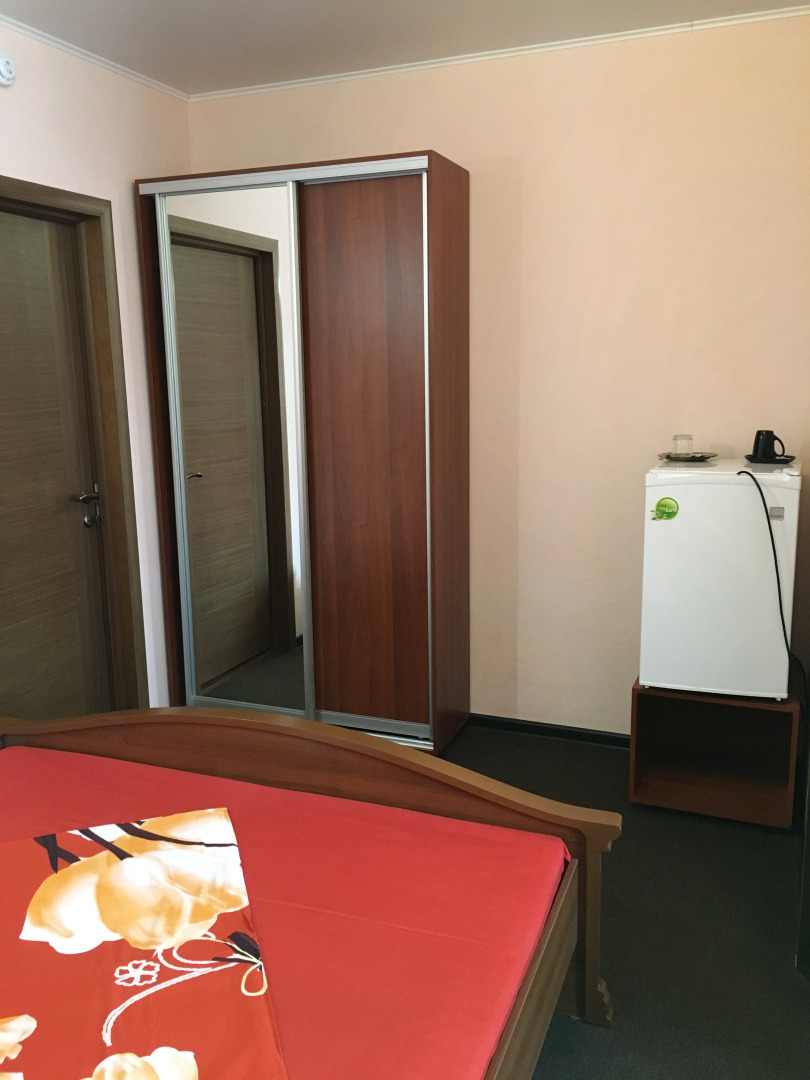 Отель Южный