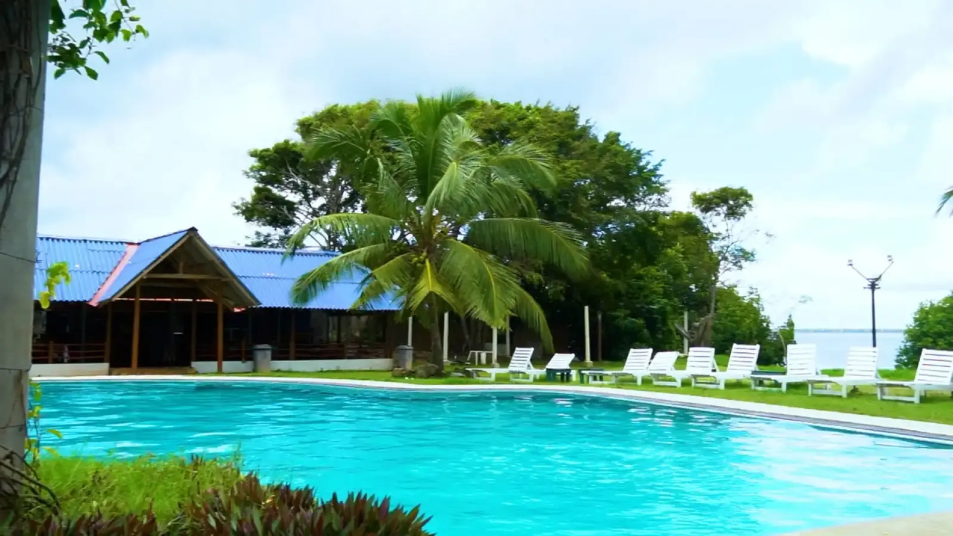 Отель Amaluna Resorts