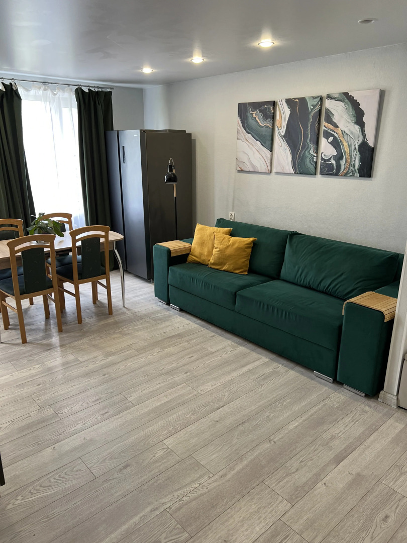 Квартира Мира 8