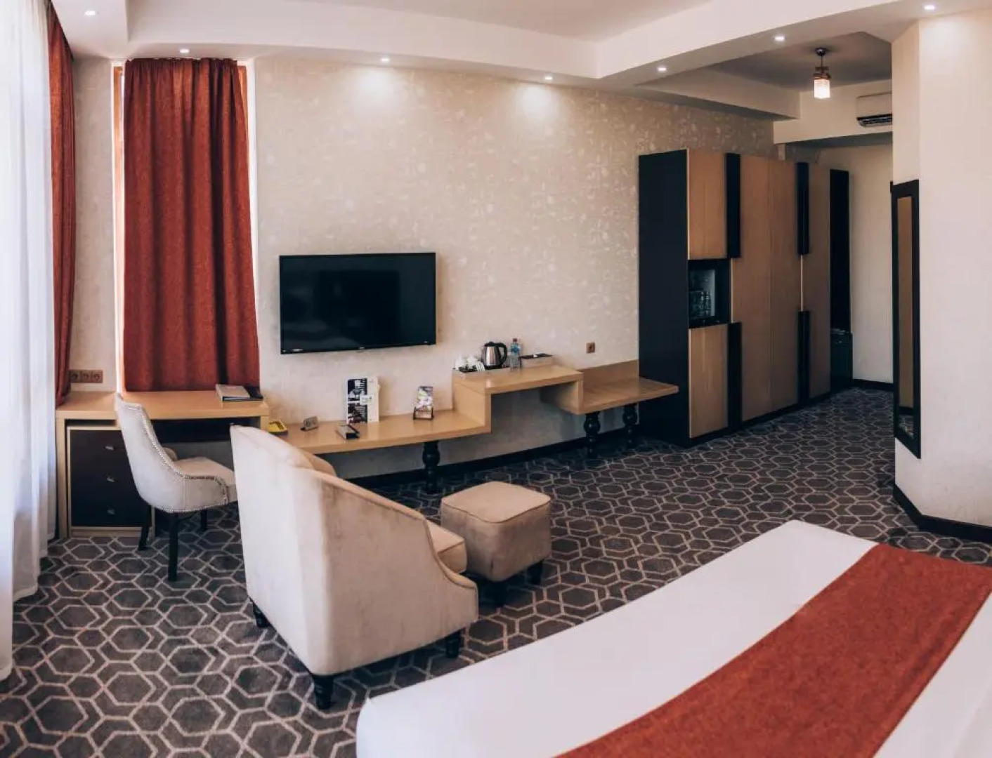 Megapolis Hotel Shymkent
