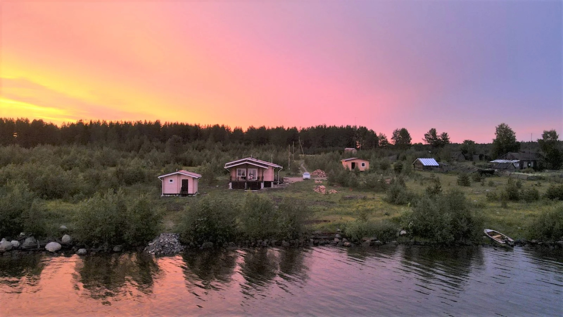 Дом Для Отпуска на Берегу Озера Маслозеро