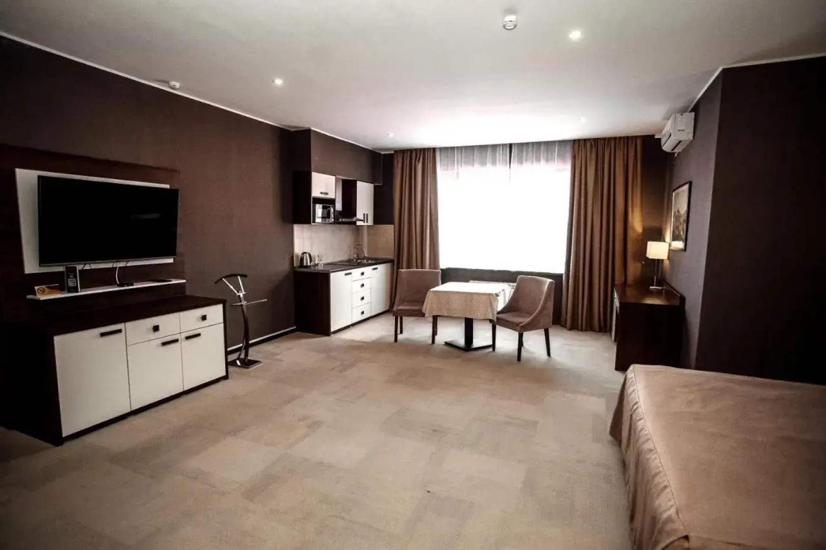 Marko Polo Aksay Hotel