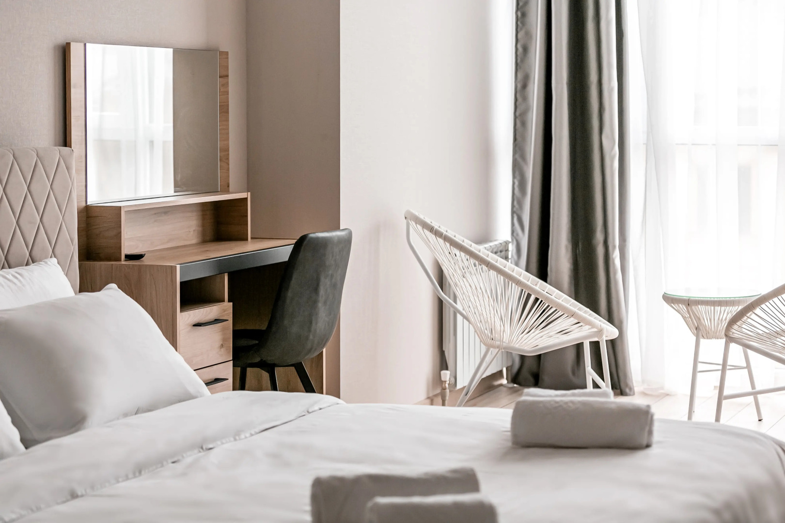 Апартаменты Жасмин от Ирины Савельевой - С лаундж-зоной и балконом- В курортной зоне- У входа в верхний Национальный парк