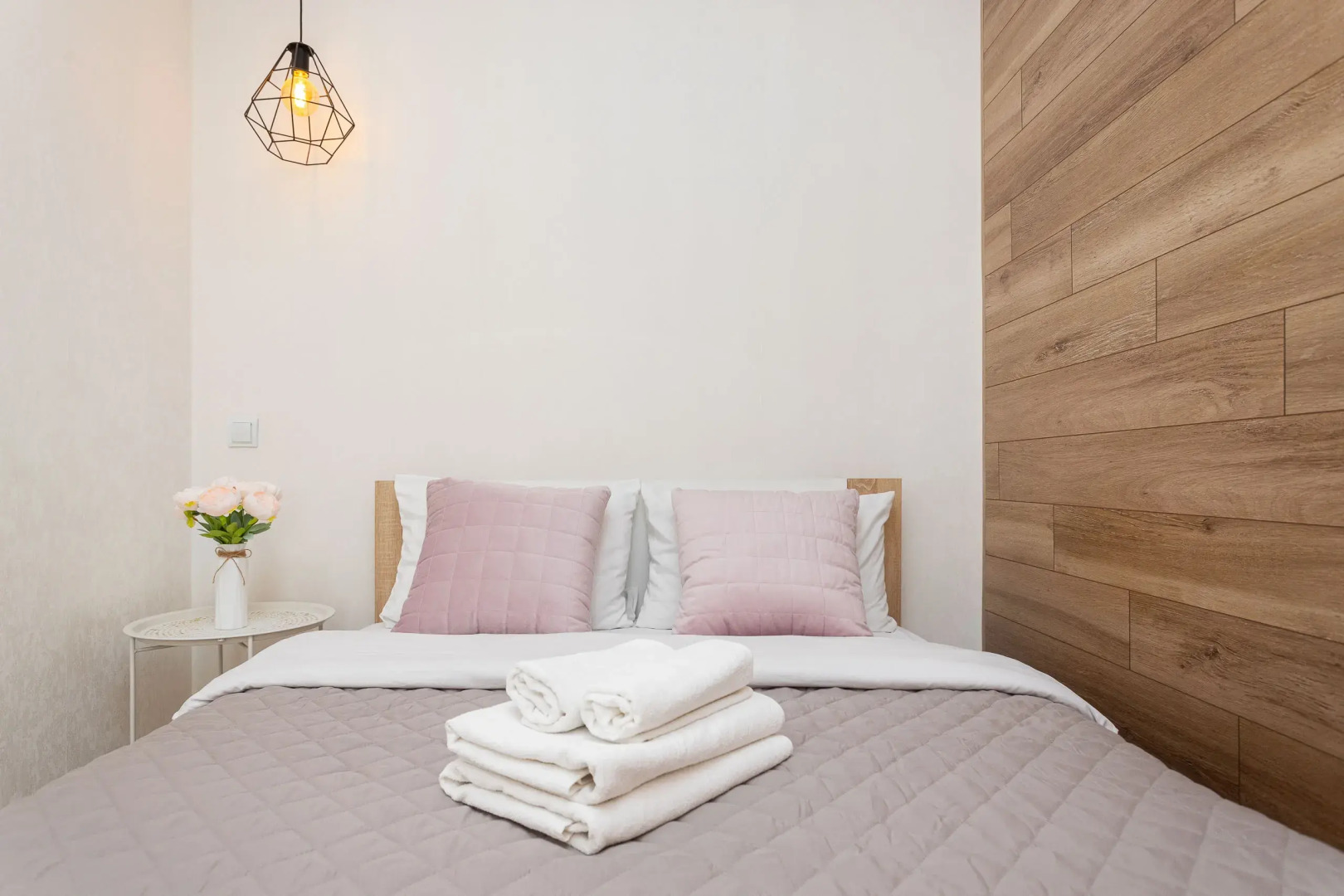 Апартаменты на Суздальской