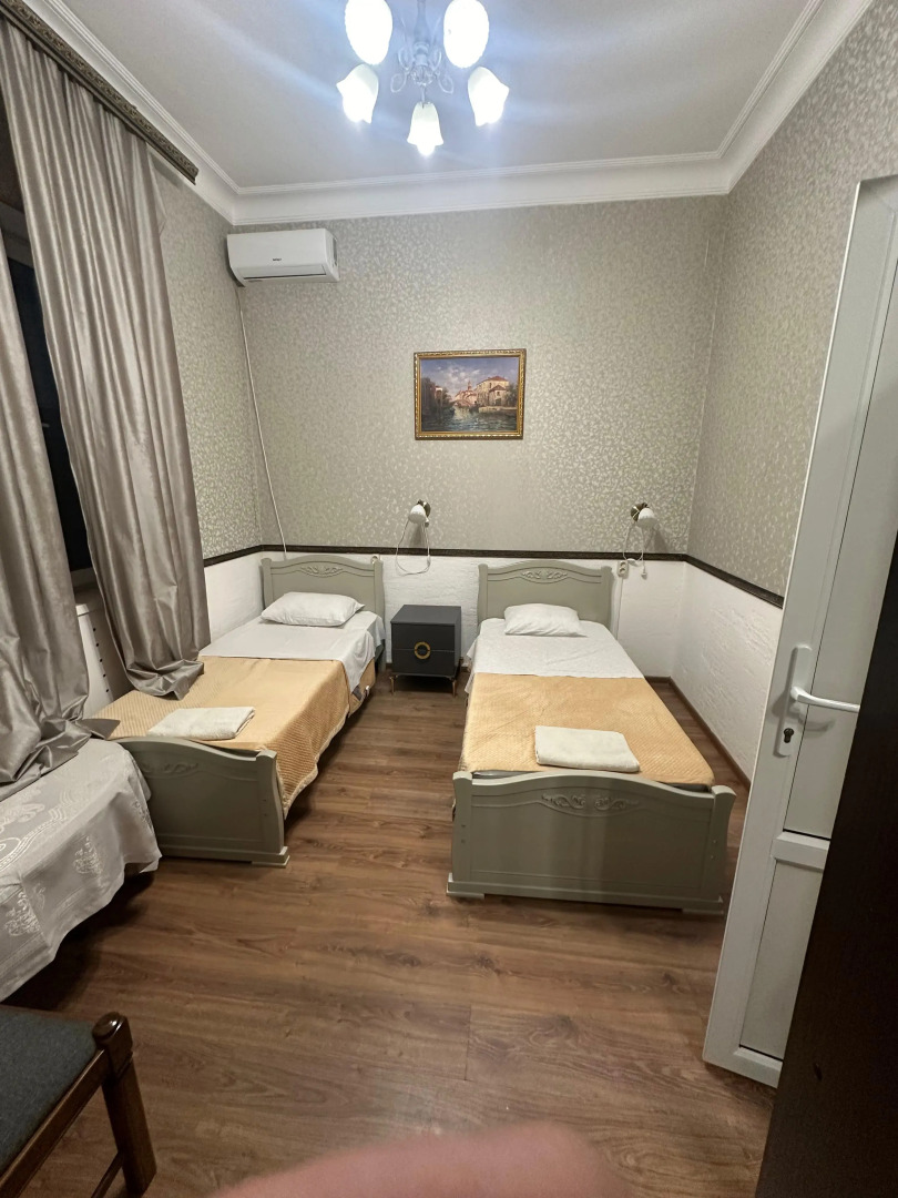 Отель Изумруд