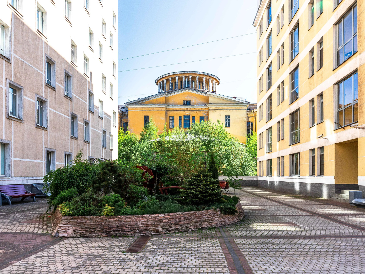 Квартира У Ростральных Колонн