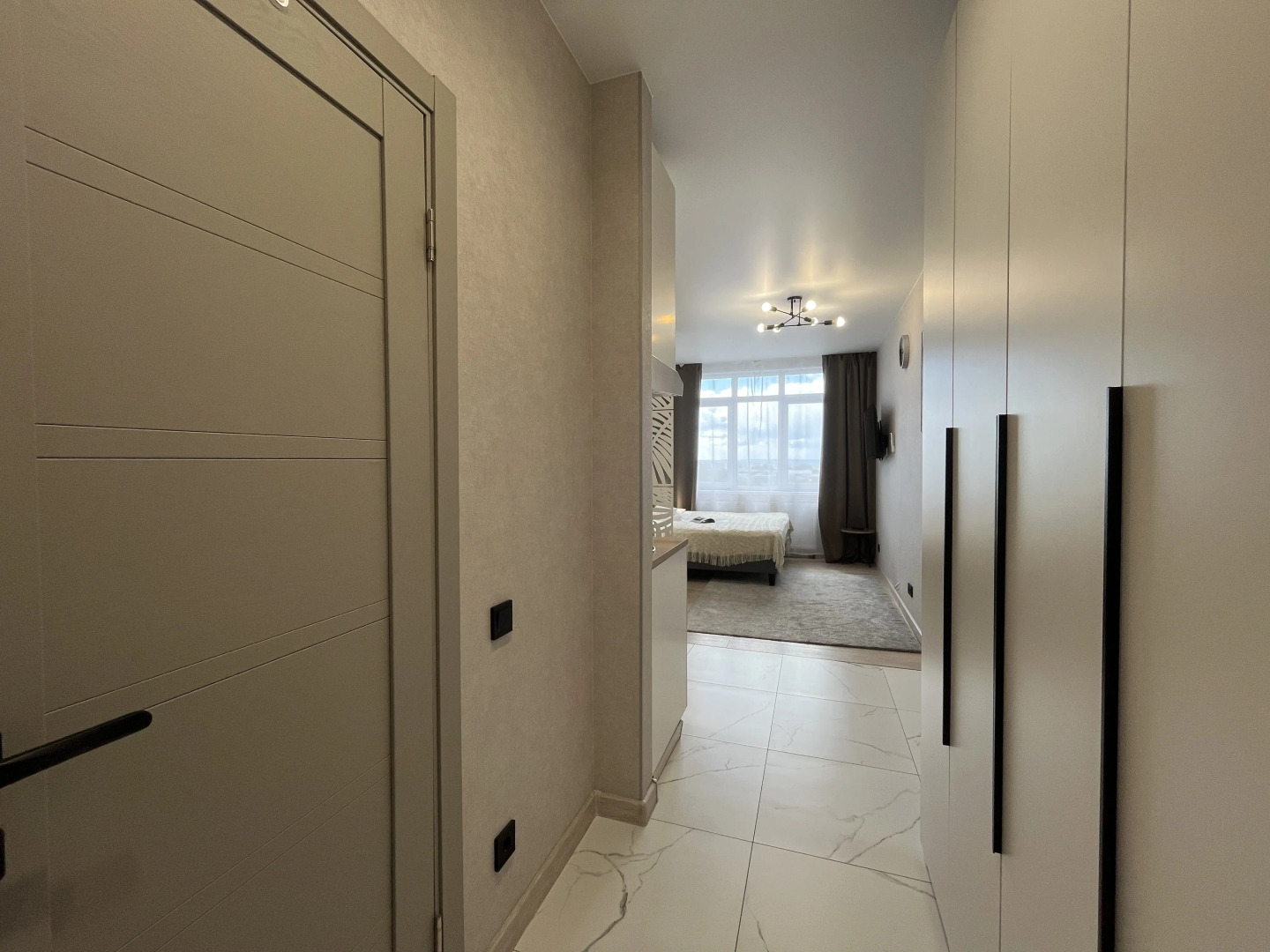 Апартаменты Unique Apart Бисквит рядом с Ледовой ареной Груздева, КРИРПО и ТЦ Гринвич на Молодежном 19а