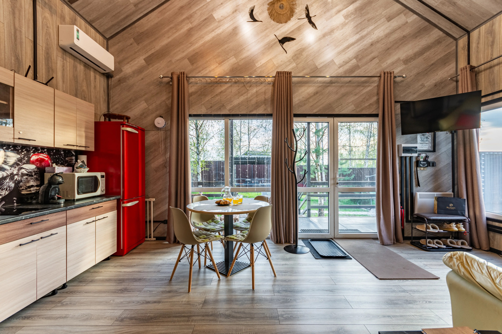 Частный дом Барн Хаус Губернские Дачи