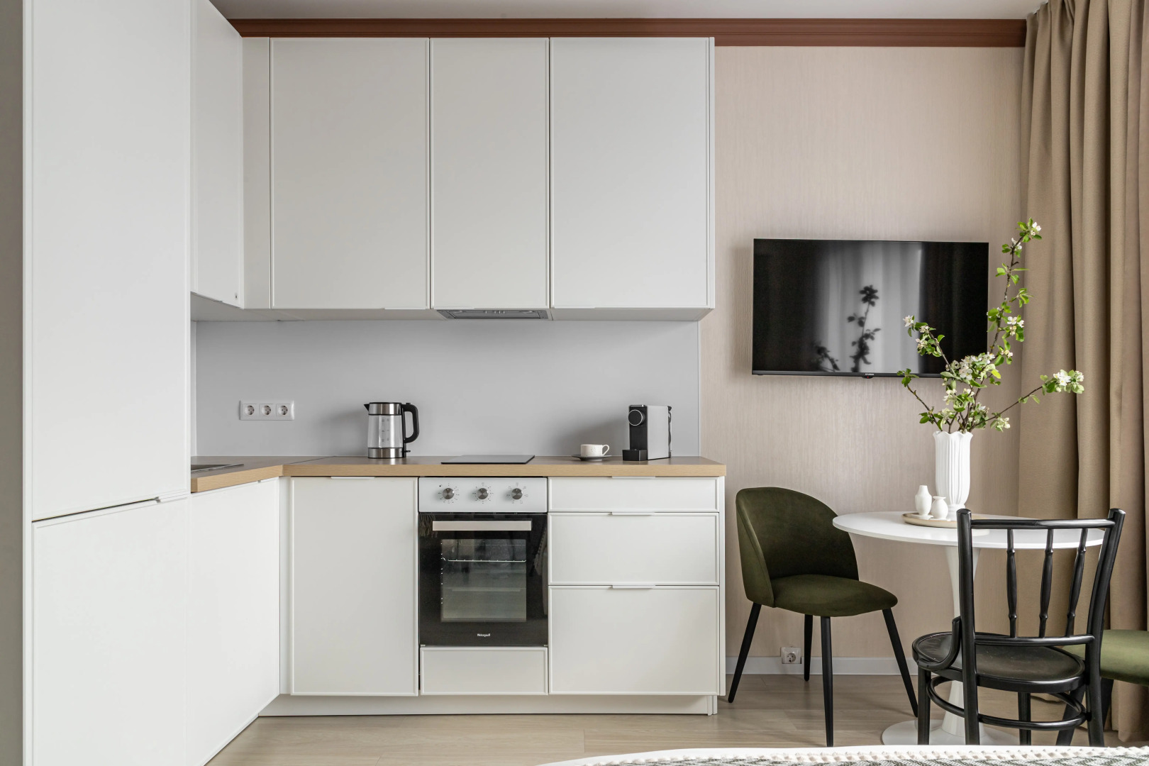 Квартира Moscow Deluxe Apartments Comfy Studio Berzarina