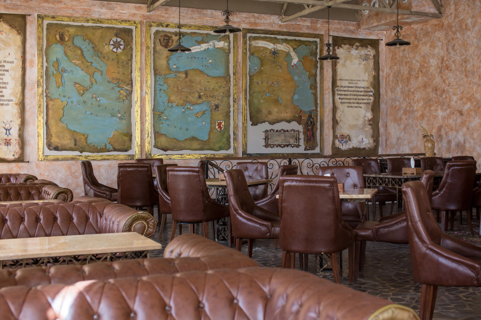 Отель Кавказ