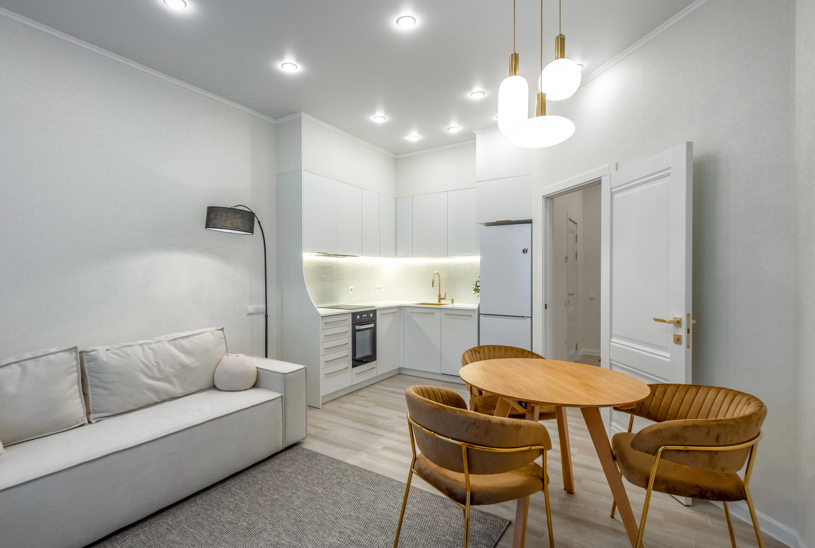 Московский квартал, Ялта