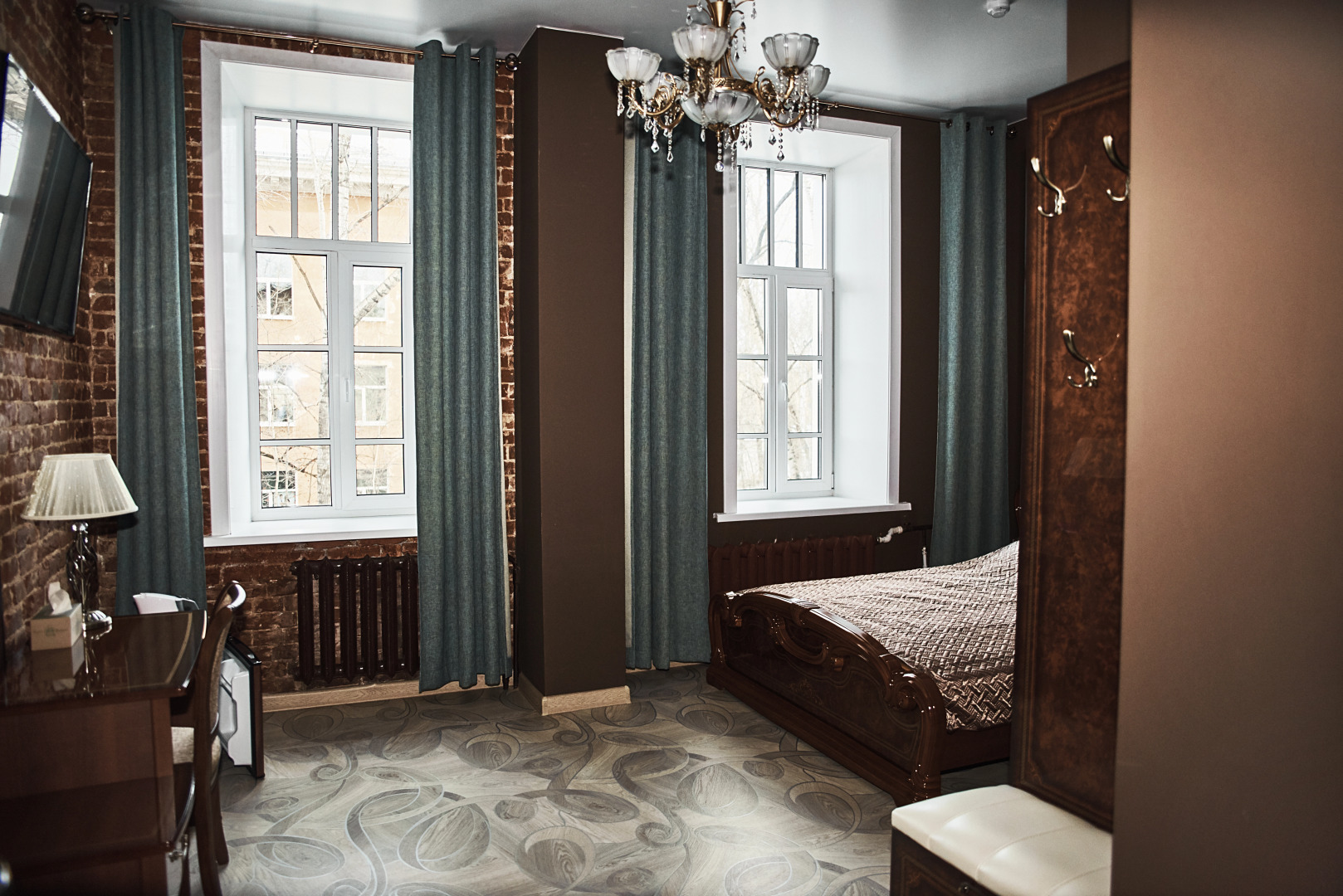 Отель Империал