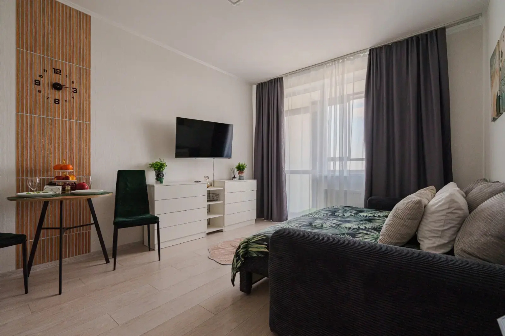 Квартира Сказочная Студия с Камином