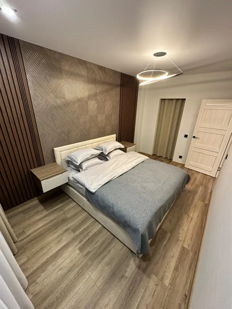 Апартаменты Бизнес Класса на Комарова