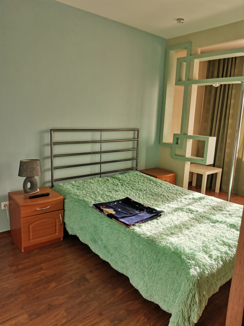 Квартира трехкомнатная в центре города Югорск