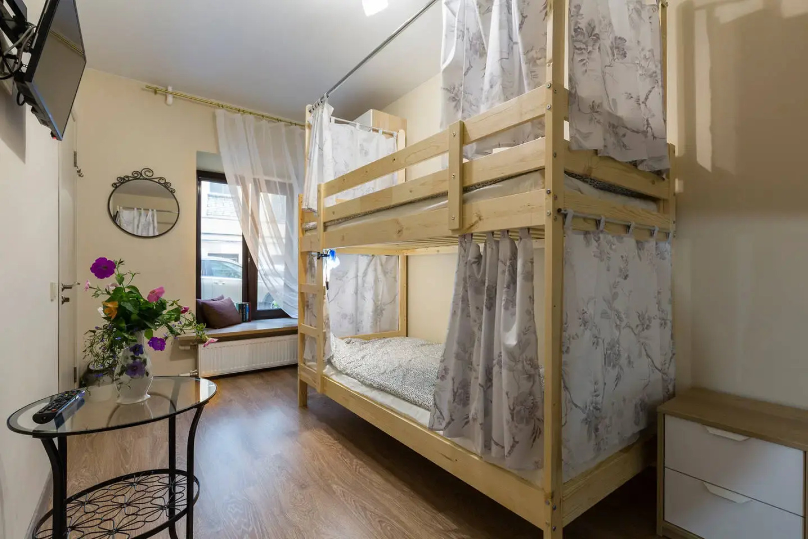 Лайк Хостел Санкт-Петербург на Театральной