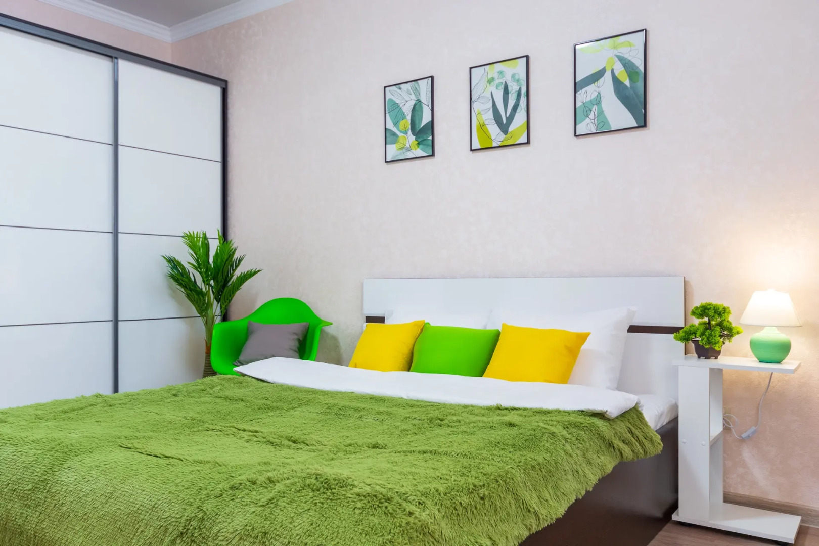 Квартира "Солнечный остров" у Сафари парка. Сеть Мята