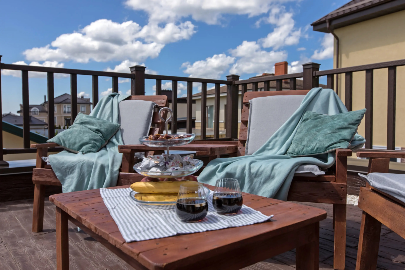 Частный Дом Cтудия с Террасой