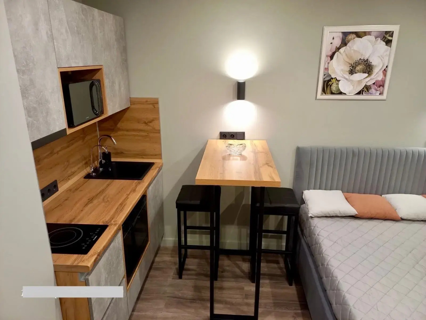 Апартаменты элегантные в гостинице Салют