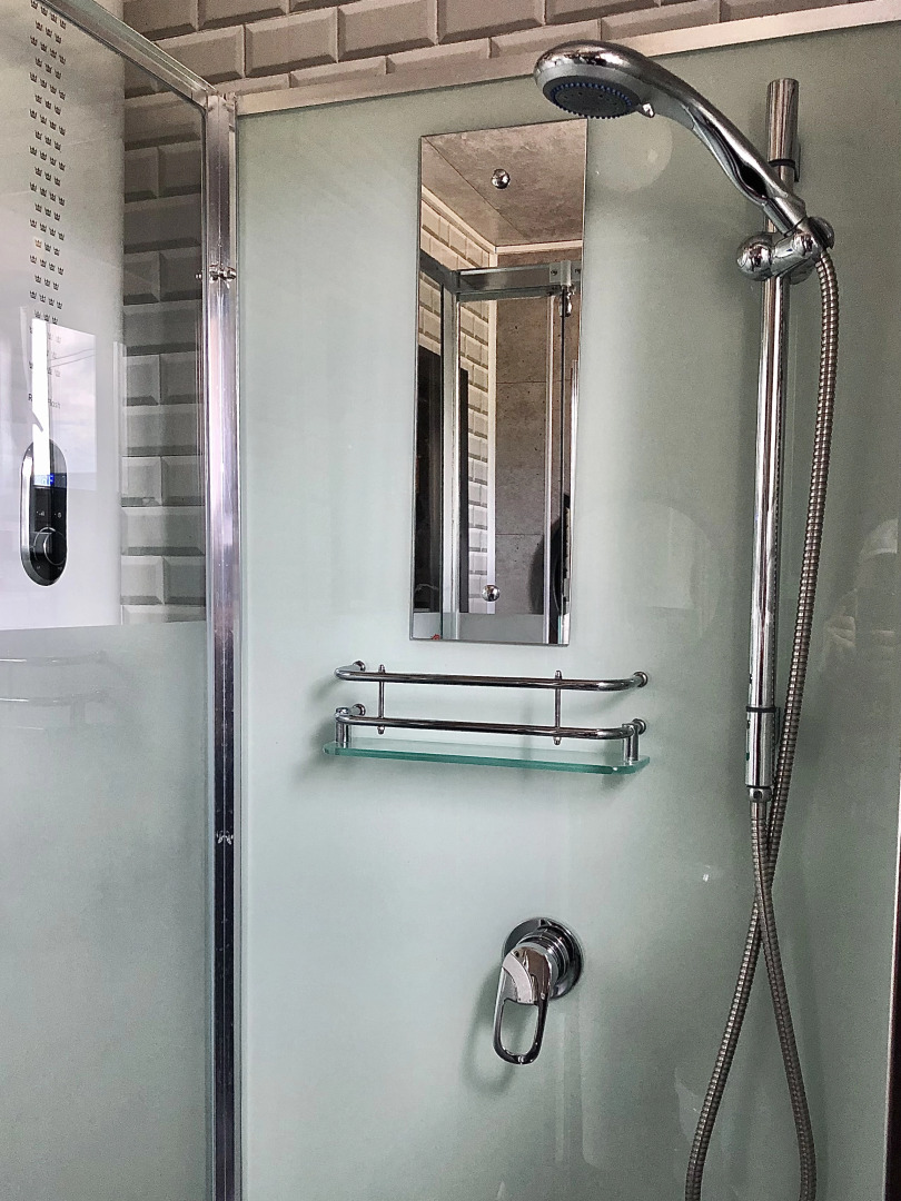 Частный дом Дом-студия на берегу озера