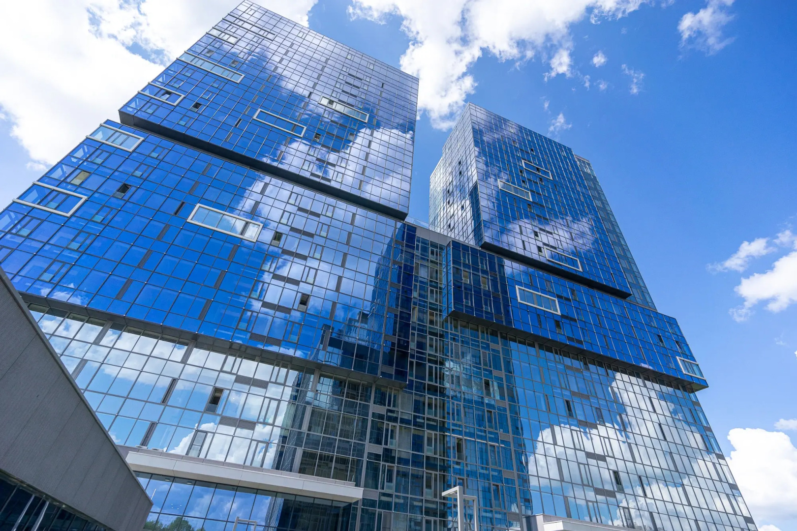 Апартаменты сети Vizit в ЖК Бизнес-класса Atlantis Deluxe