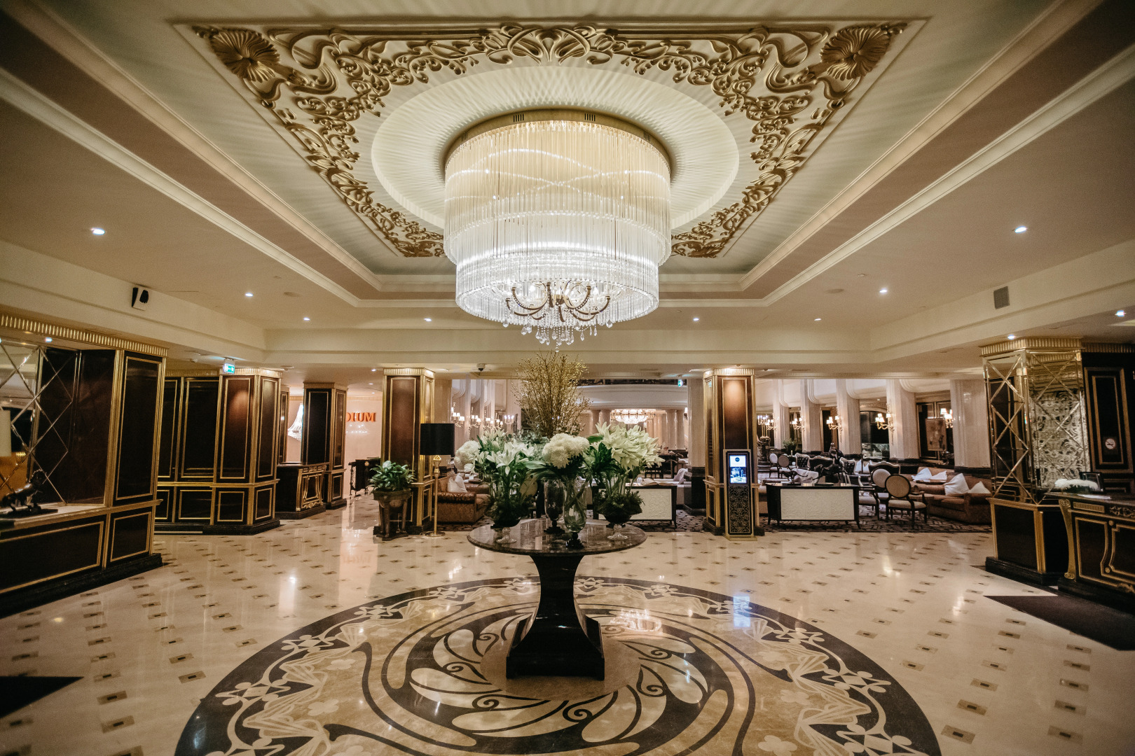 Отель The St. Regis Moscow Nikolskaya