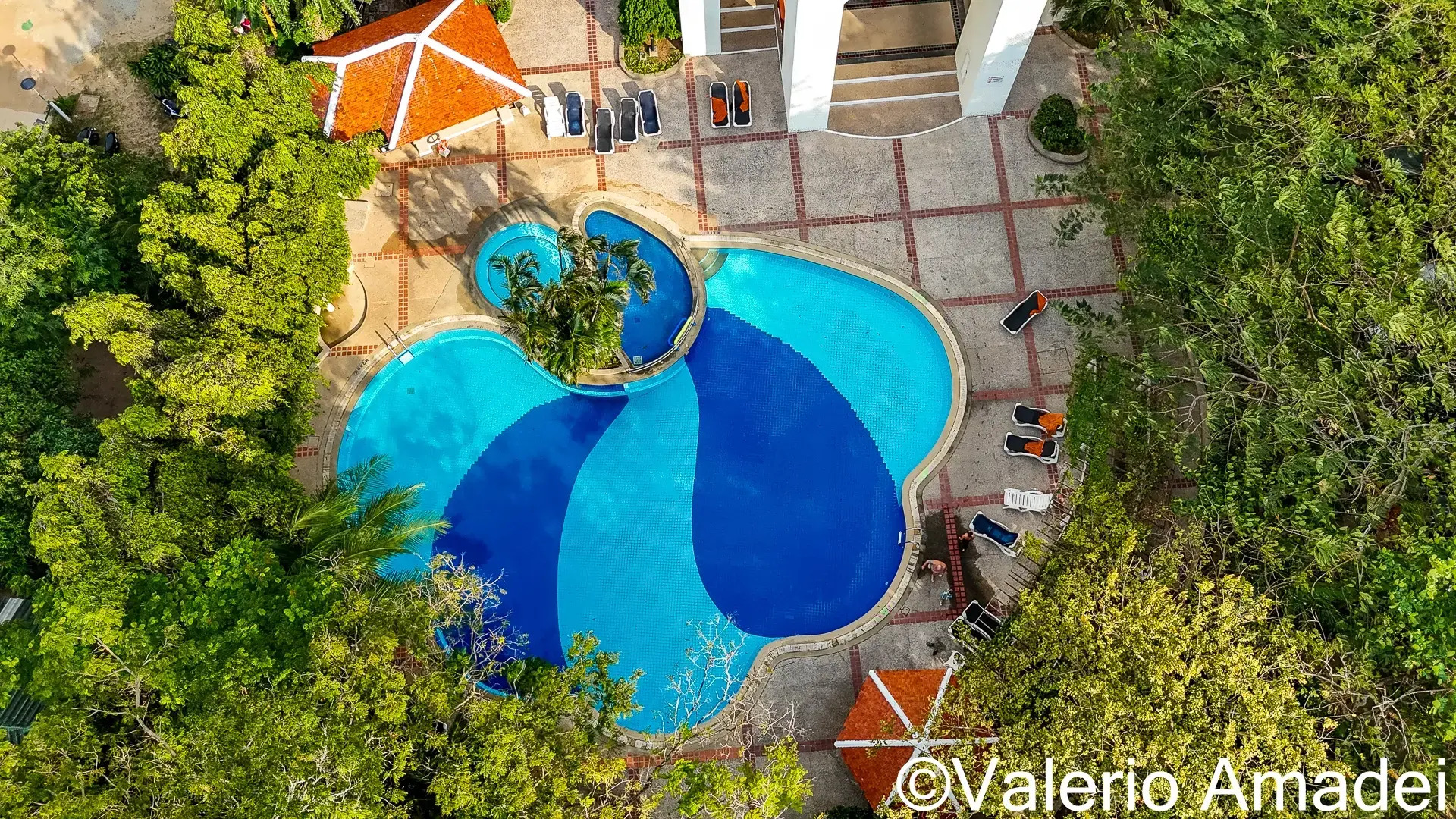 Апартаменты OMNIA  Phuket - Waterfront Karon