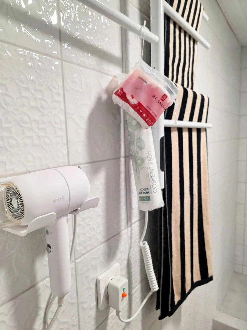 Апартаменты Новые с Высокими Окнами на Пешеходной Улице