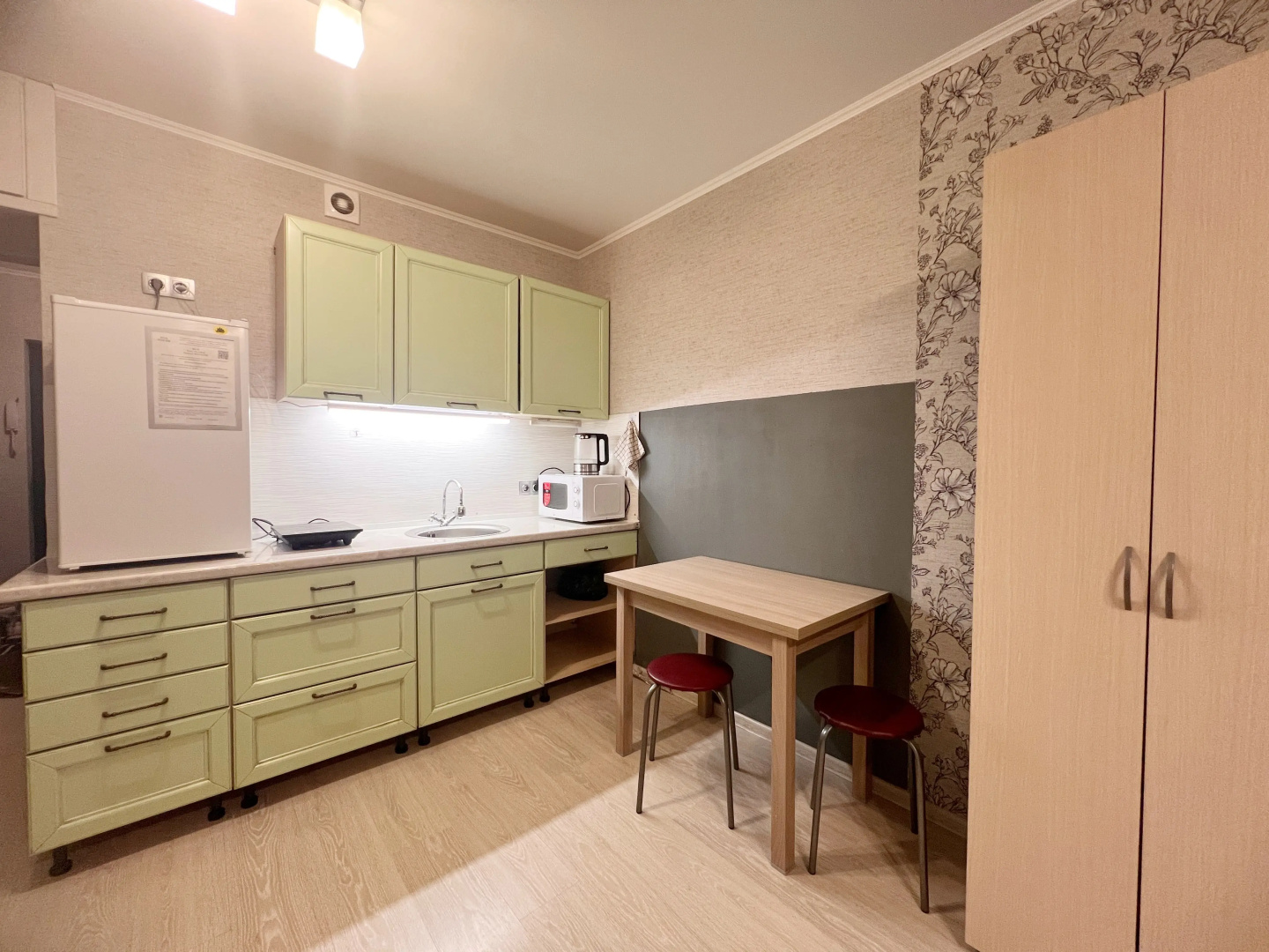 Квартира Студия Nevabed в Металлострое На Садовой